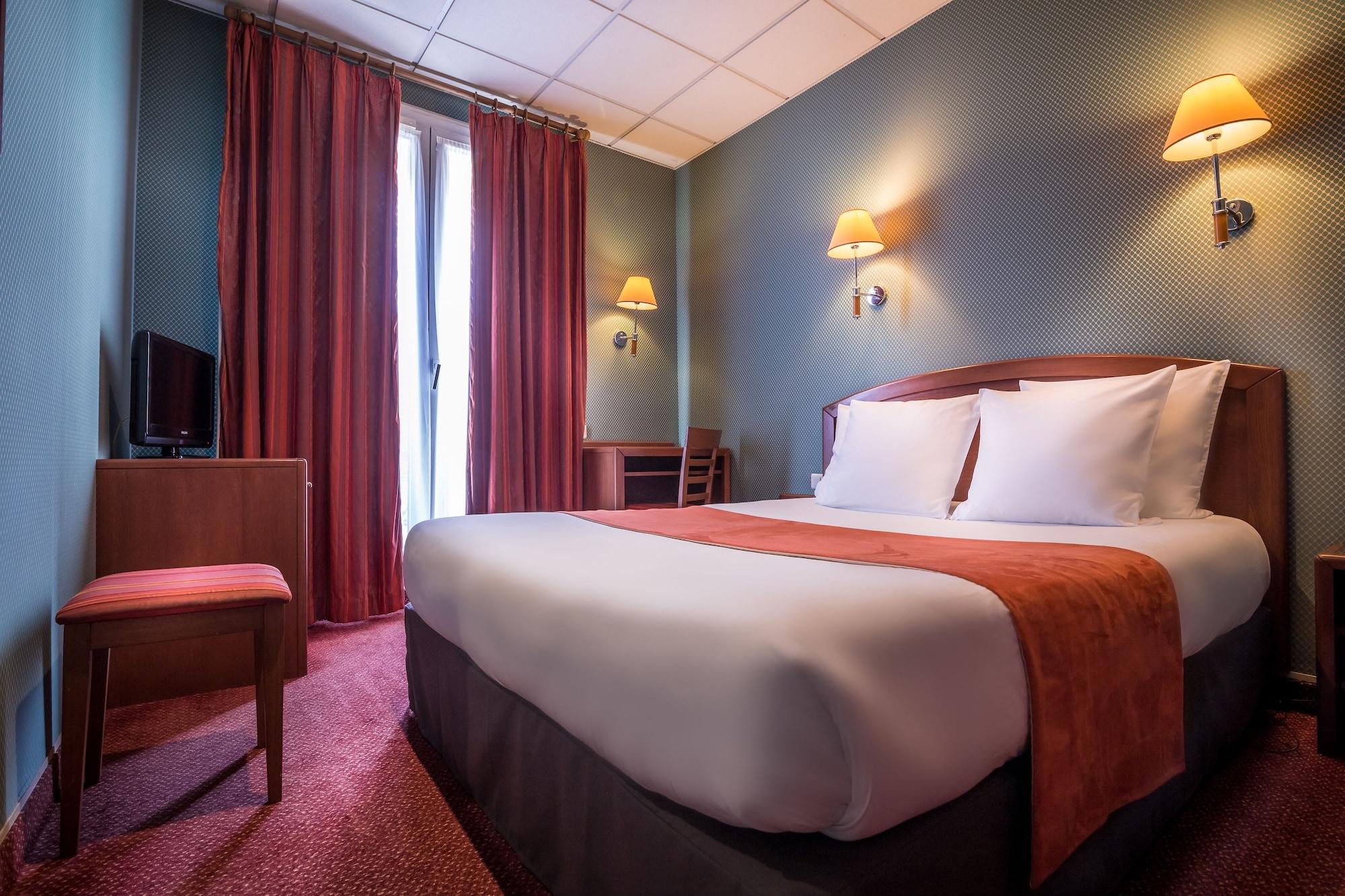 Charlemagne 3* Neuilly-sur-Seine