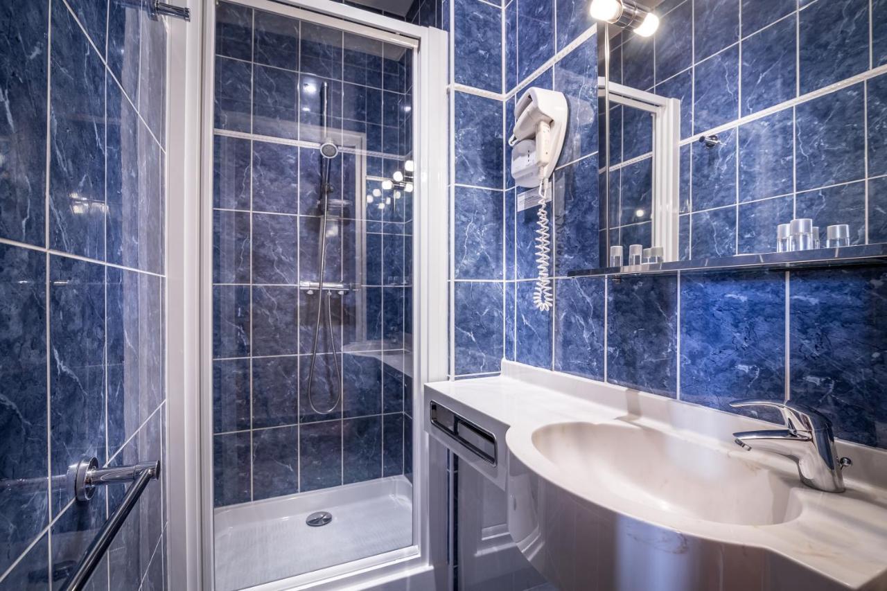 Charlemagne 3* Neuilly-sur-Seine