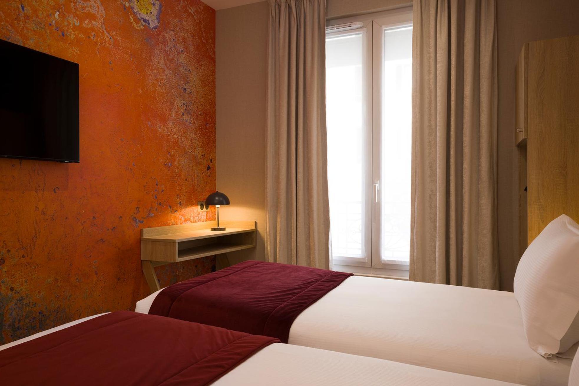 Charlemagne Hotel