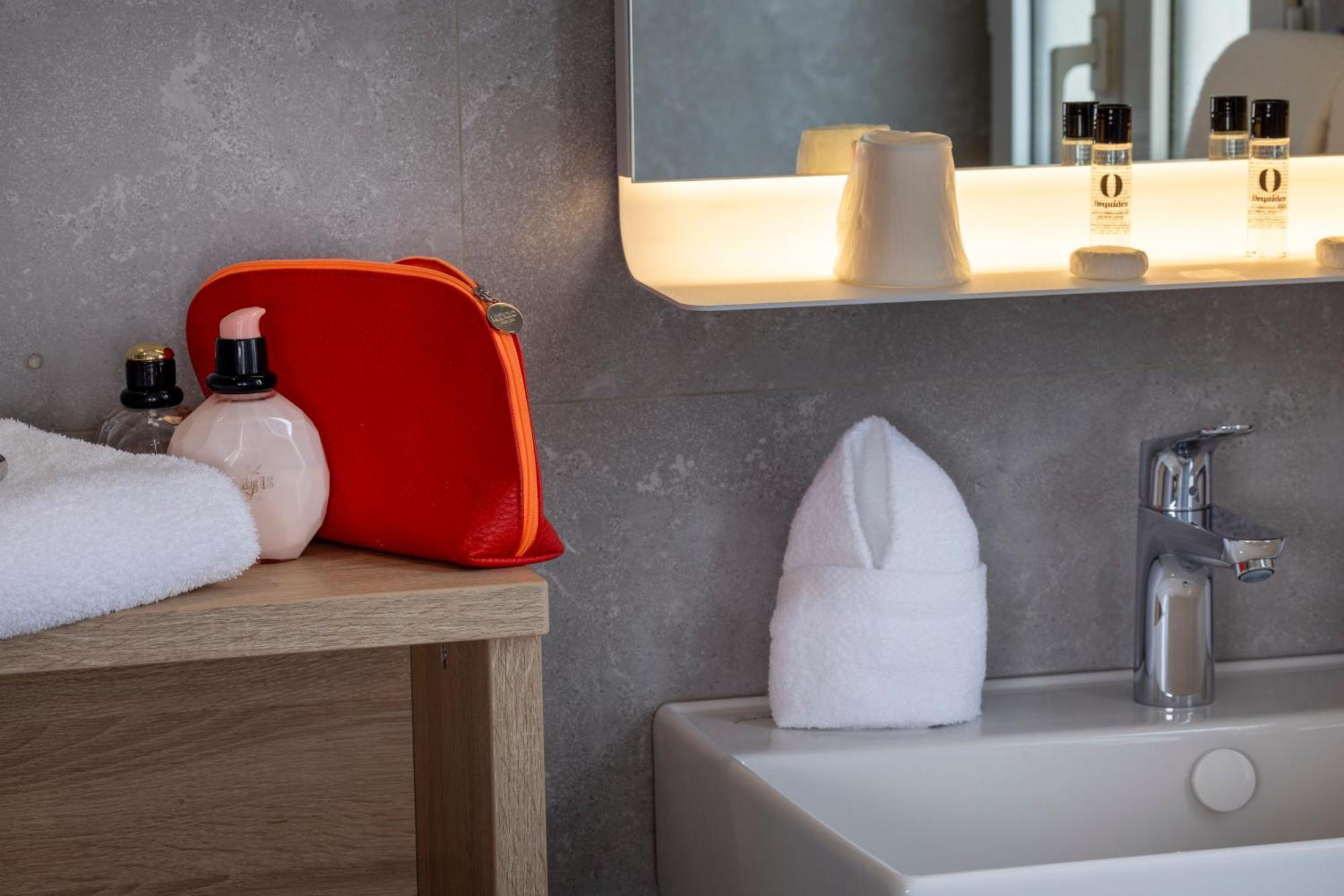 Hotel Charlemagne Neuilly-sur-Seine
