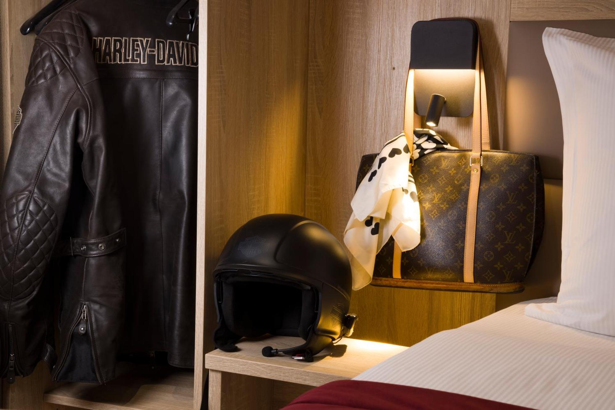 Hotel Charlemagne 3*