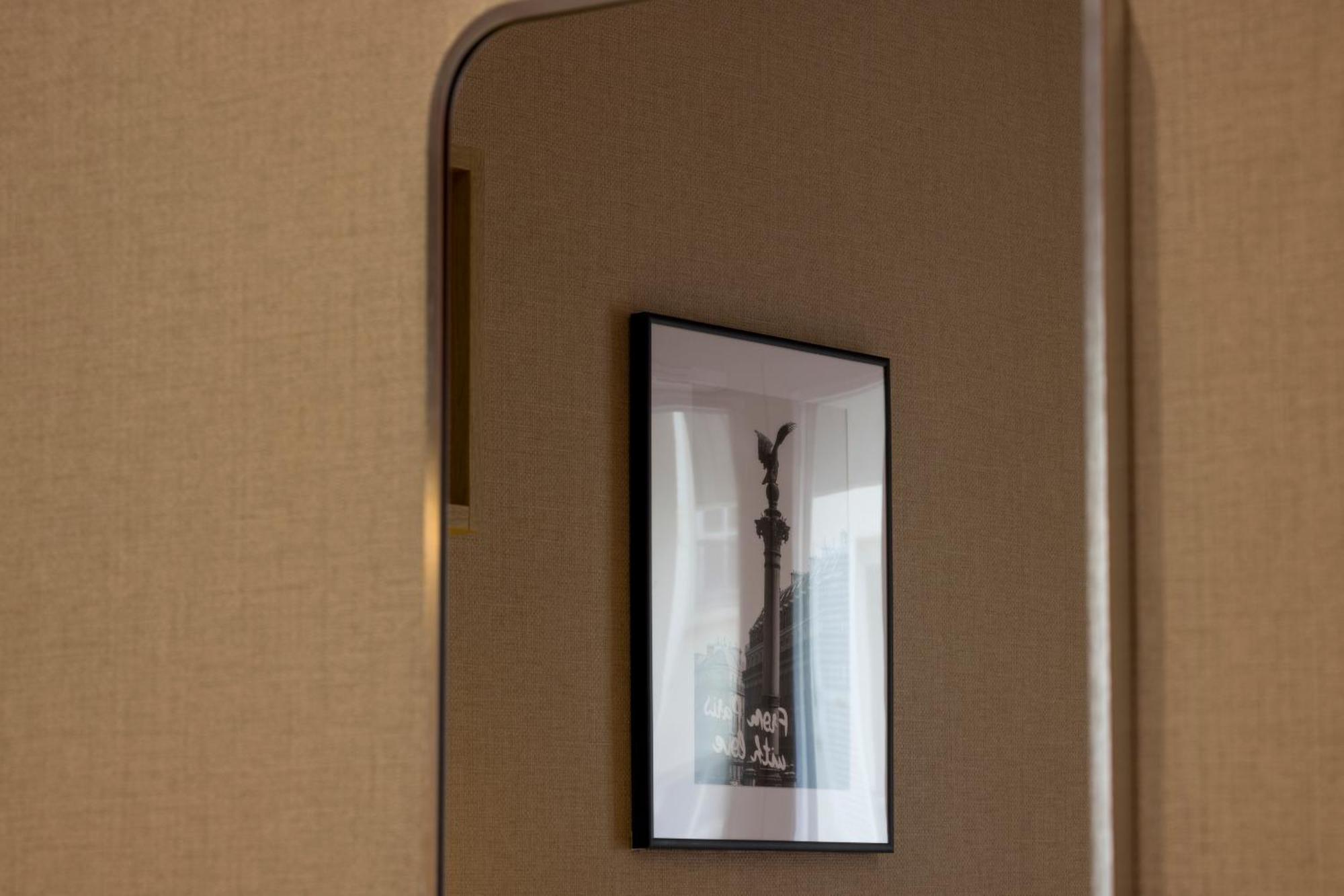 Charlemagne Hotel 3*