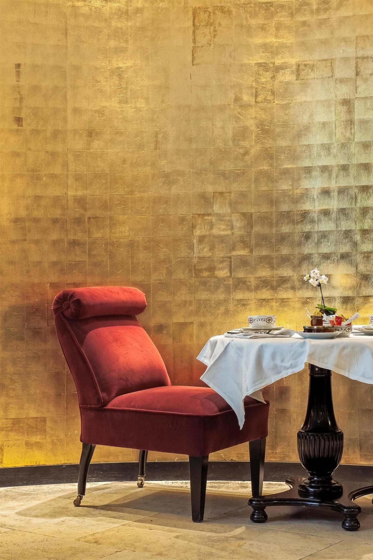 Charlemagne Hotel