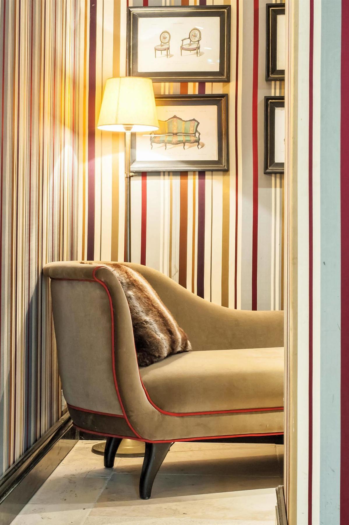 Charlemagne Hotel