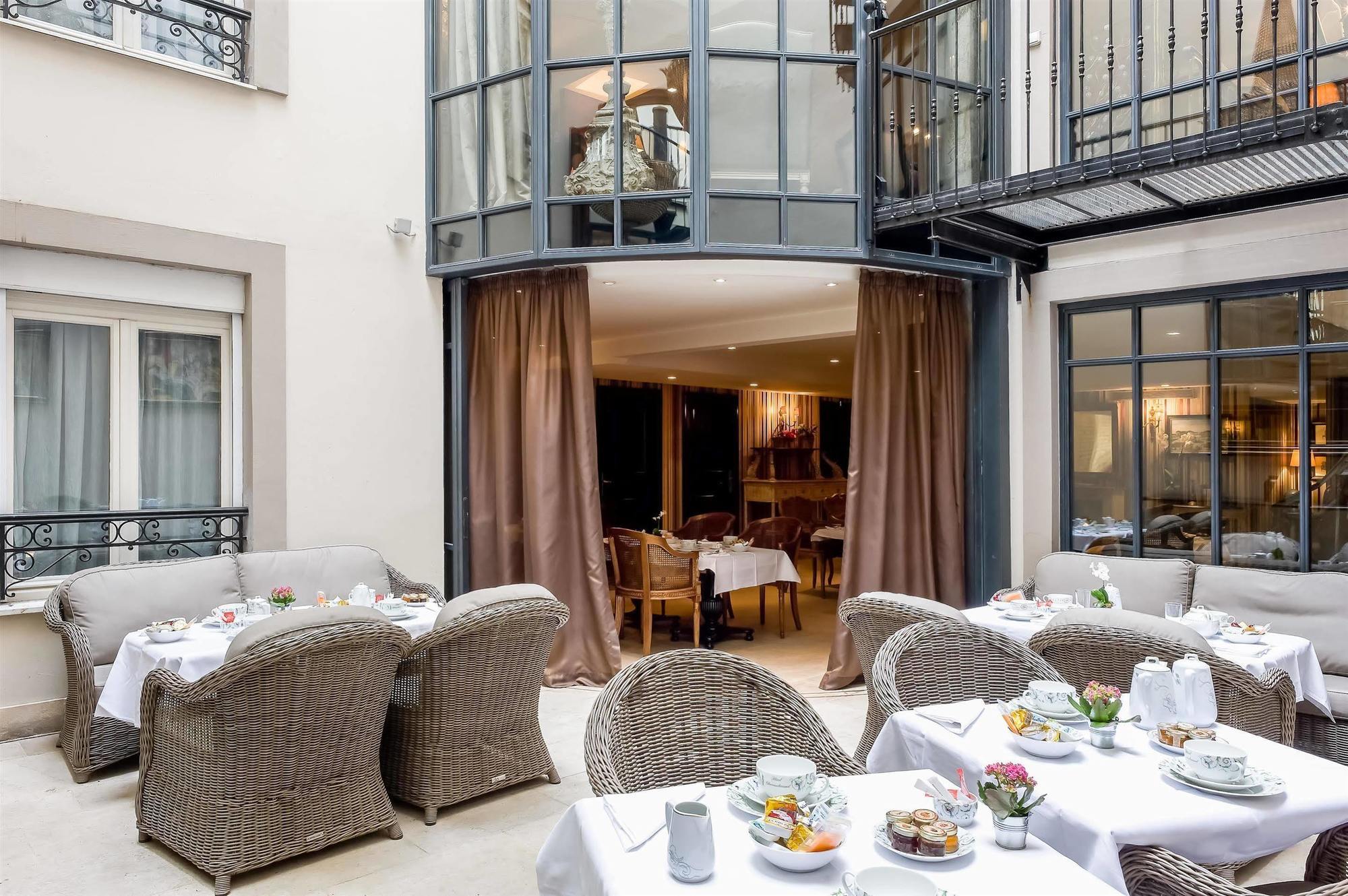 Charlemagne Hotel